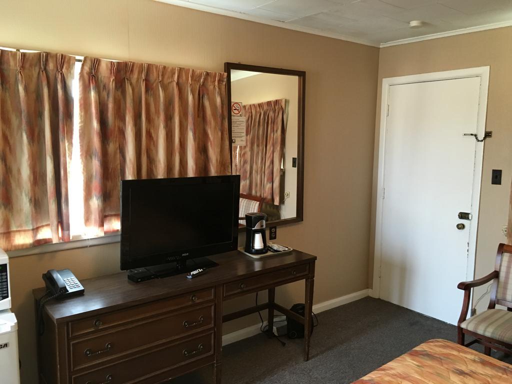 Shamrock Motel Midland Ngoại thất bức ảnh