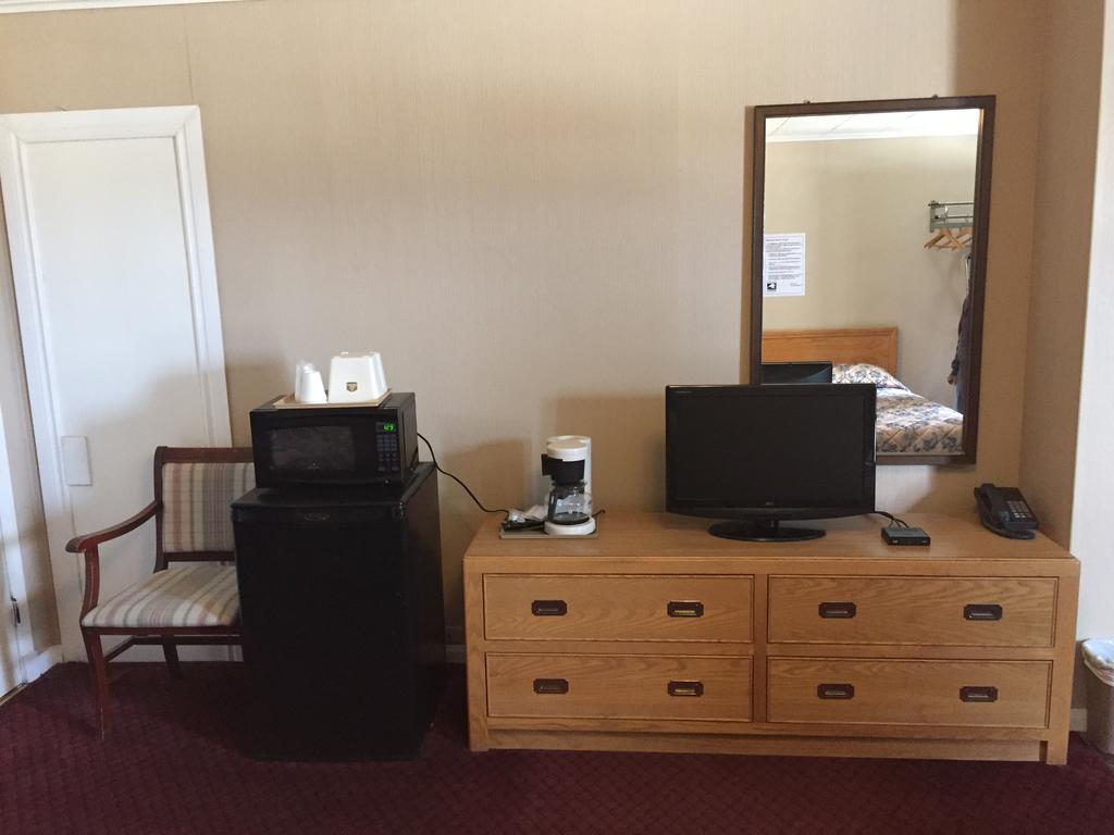 Shamrock Motel Midland Ngoại thất bức ảnh