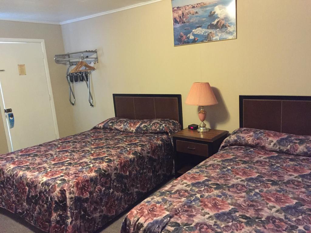 Shamrock Motel Midland Ngoại thất bức ảnh
