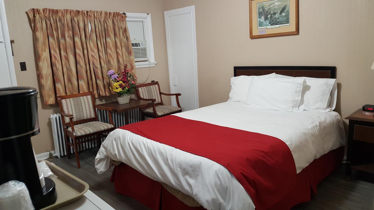 Shamrock Motel Midland Ngoại thất bức ảnh